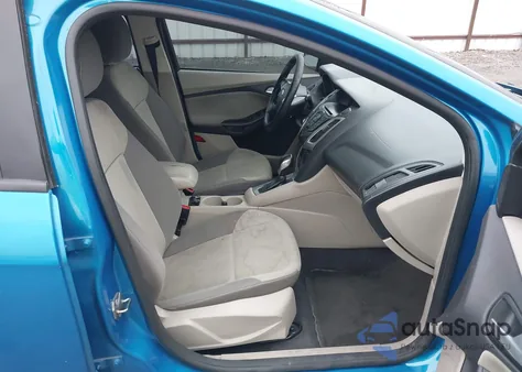 2013 Ford Focus Se z USA, uszkodzony, nr VIN 1FADP3K27DL184537